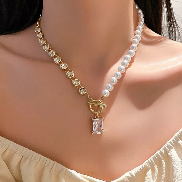 Jewelry - Korean Style Pearl Choker crystal pendant Necklace